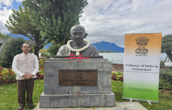  Counsellor Anoop Dhingra paid homage to Mahatma Gandhi's bust at Villeneuve on 02 October 2024